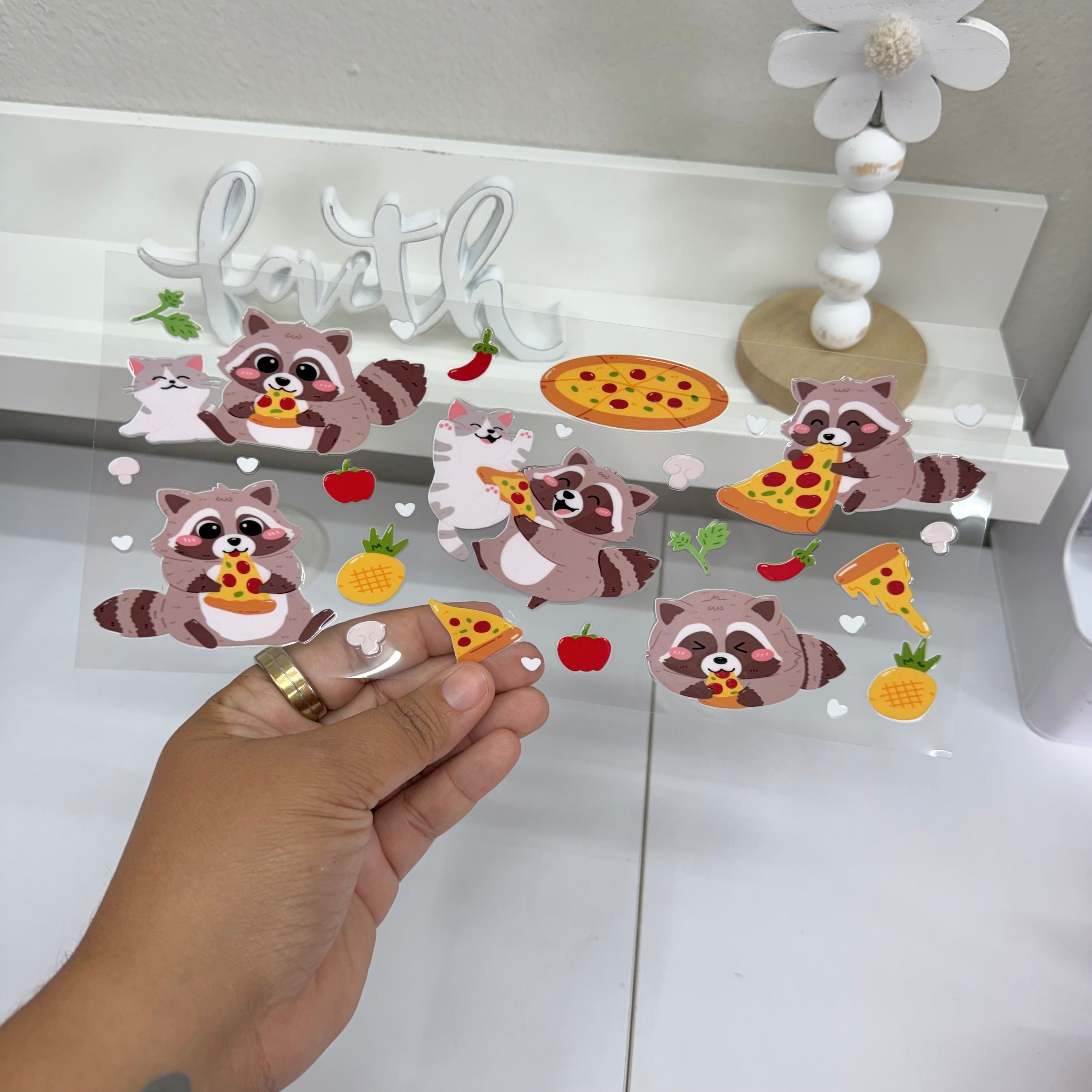 Pizza Raccoon | UV DTF