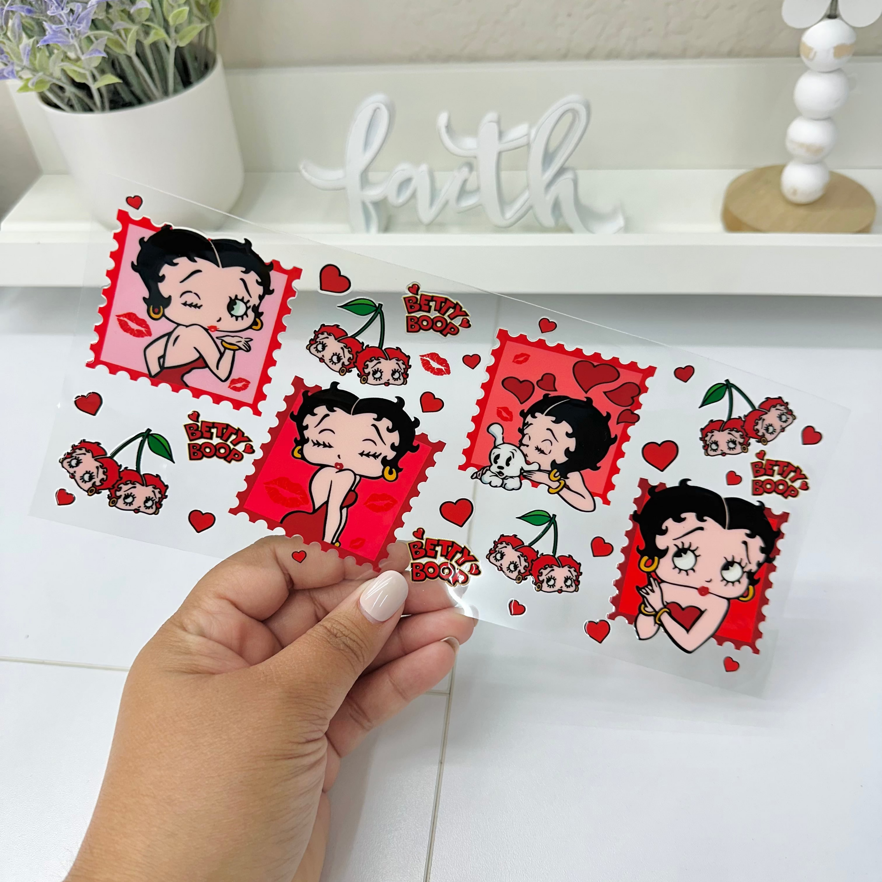 Love Betty | UV DTF
