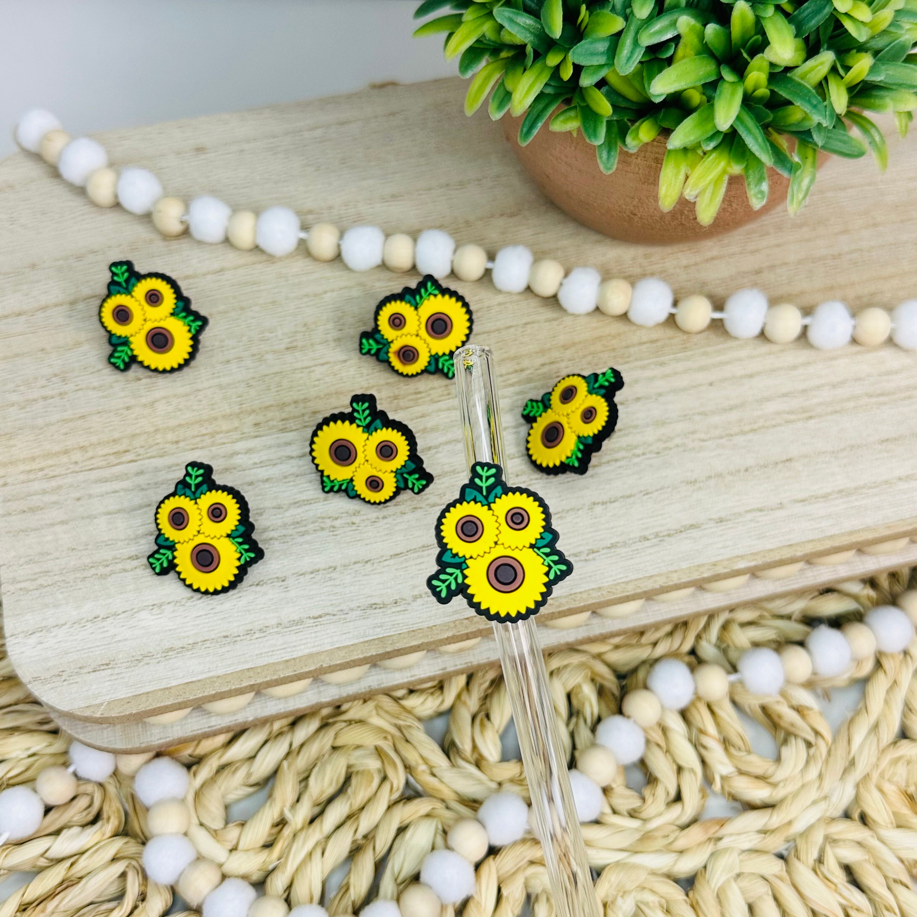Sunflowers | Straw Charms