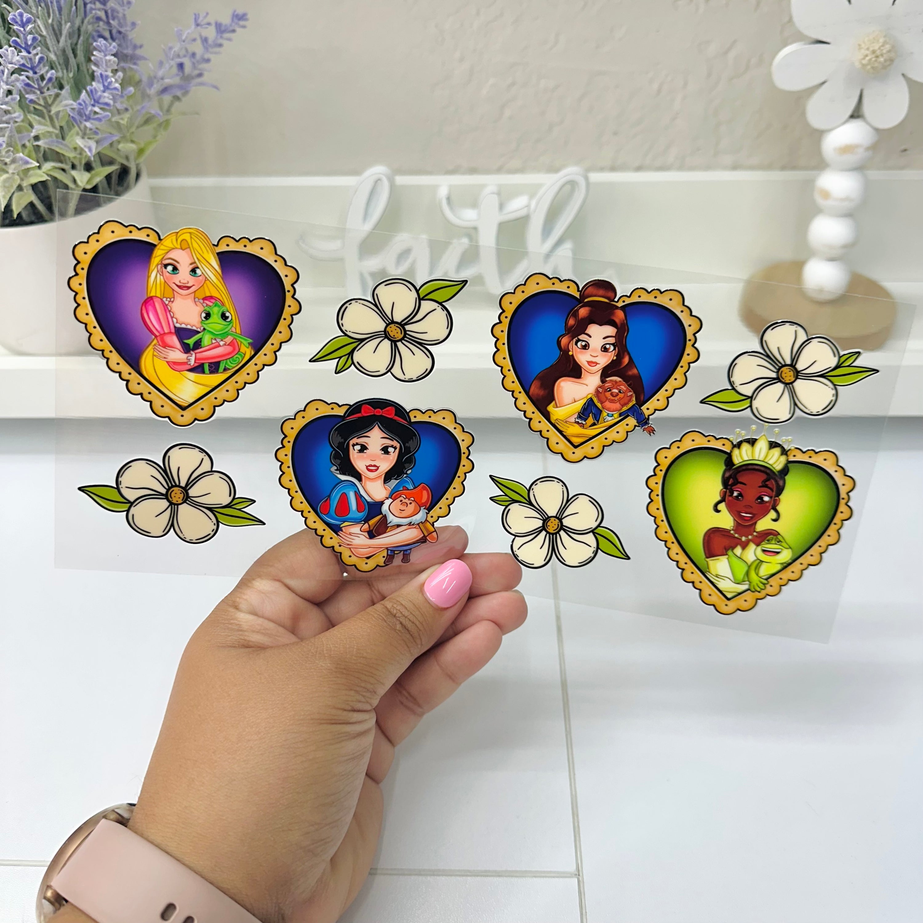 Colleción de Corazones de Princesas y Amigos | DTF UV