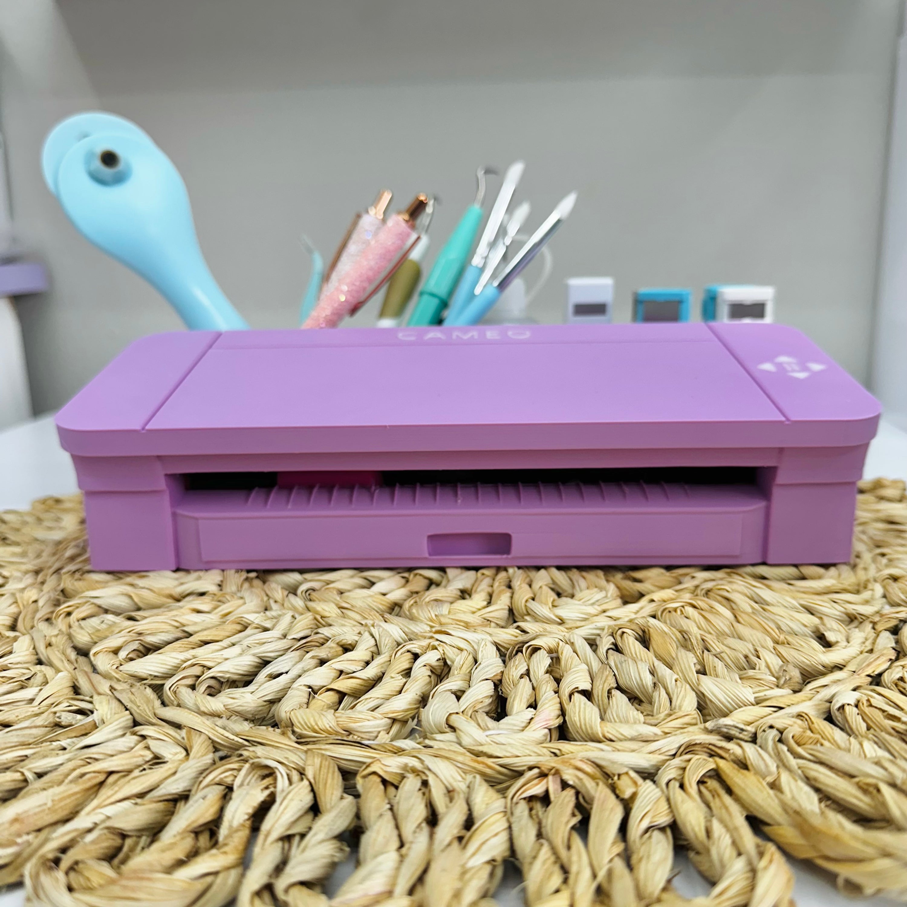 Cameo tool organizer