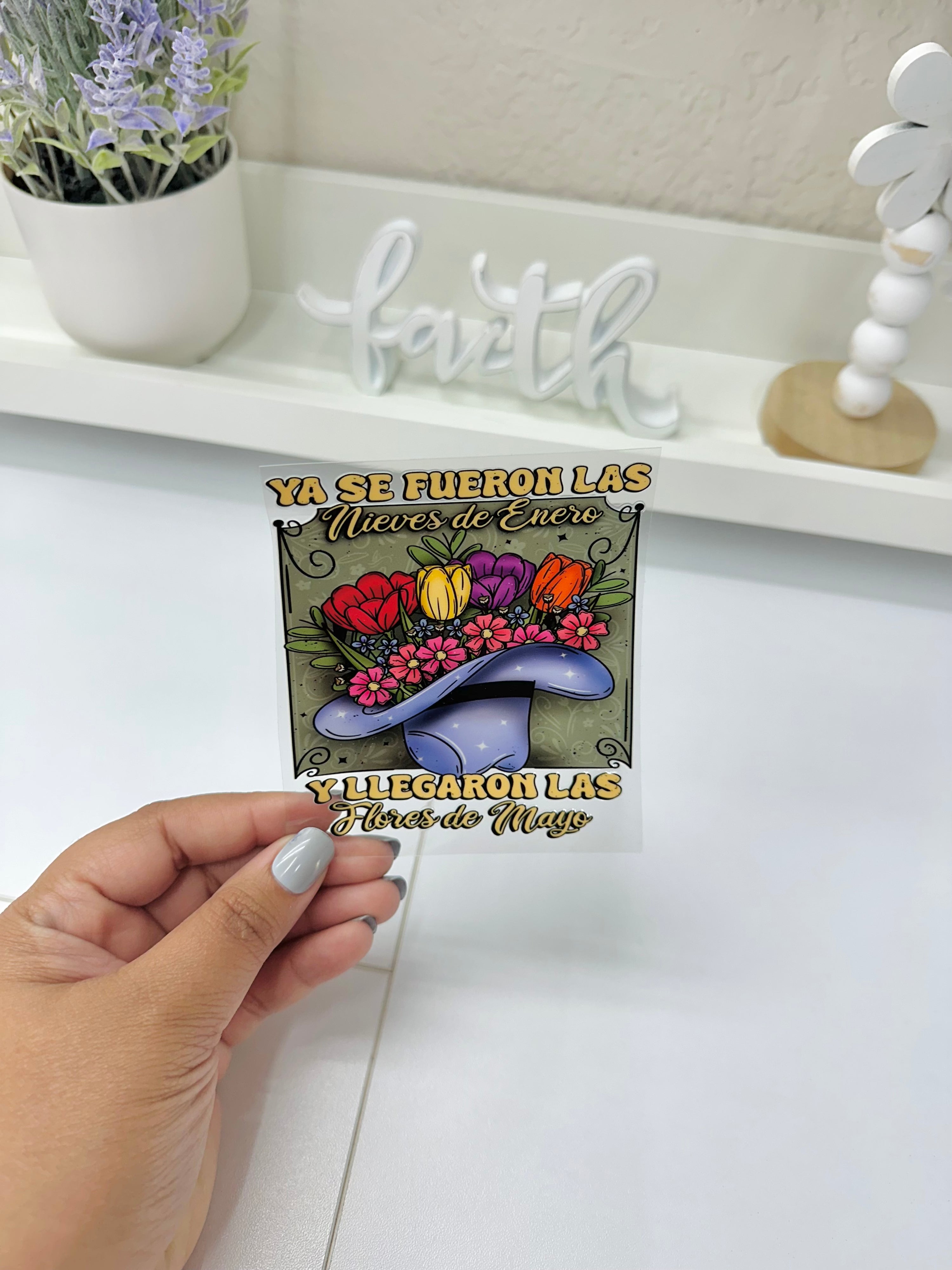 Flores de Mayo | Calcomanía UV DTF