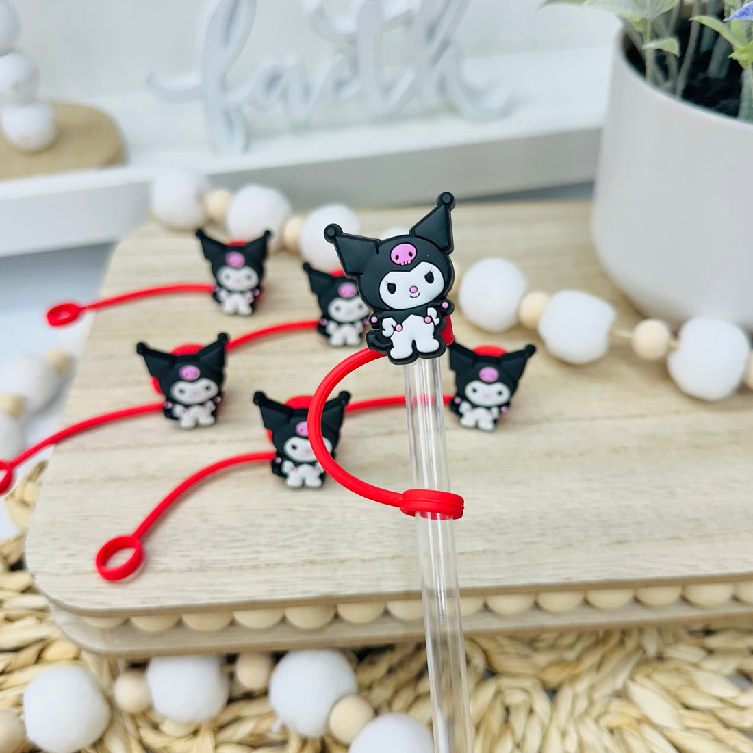 Kuro-mii | Straw Topper