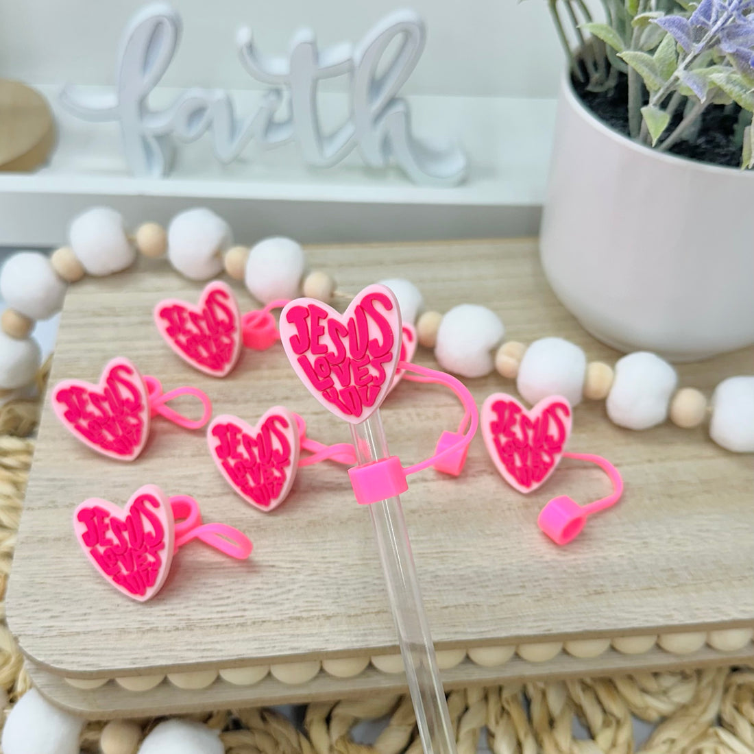 Jesus Loves You | Straw Topper