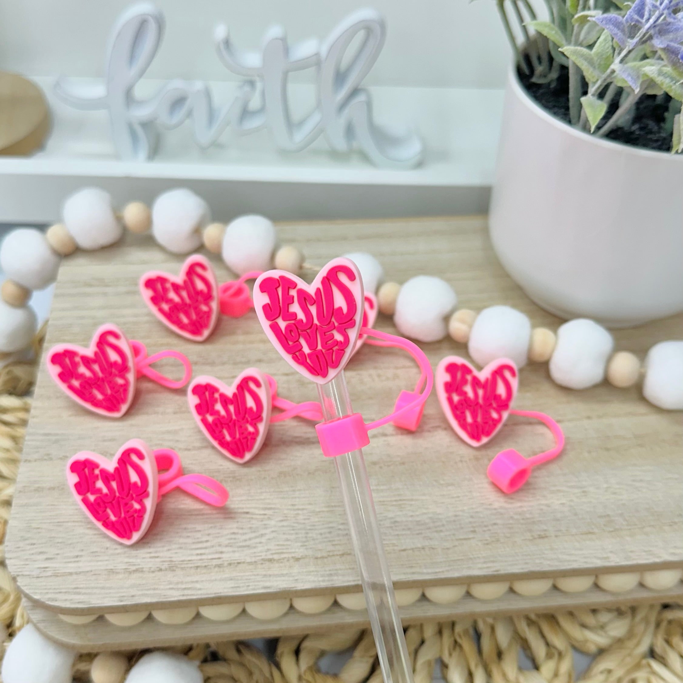 Jesus Loves You | Straw Topper