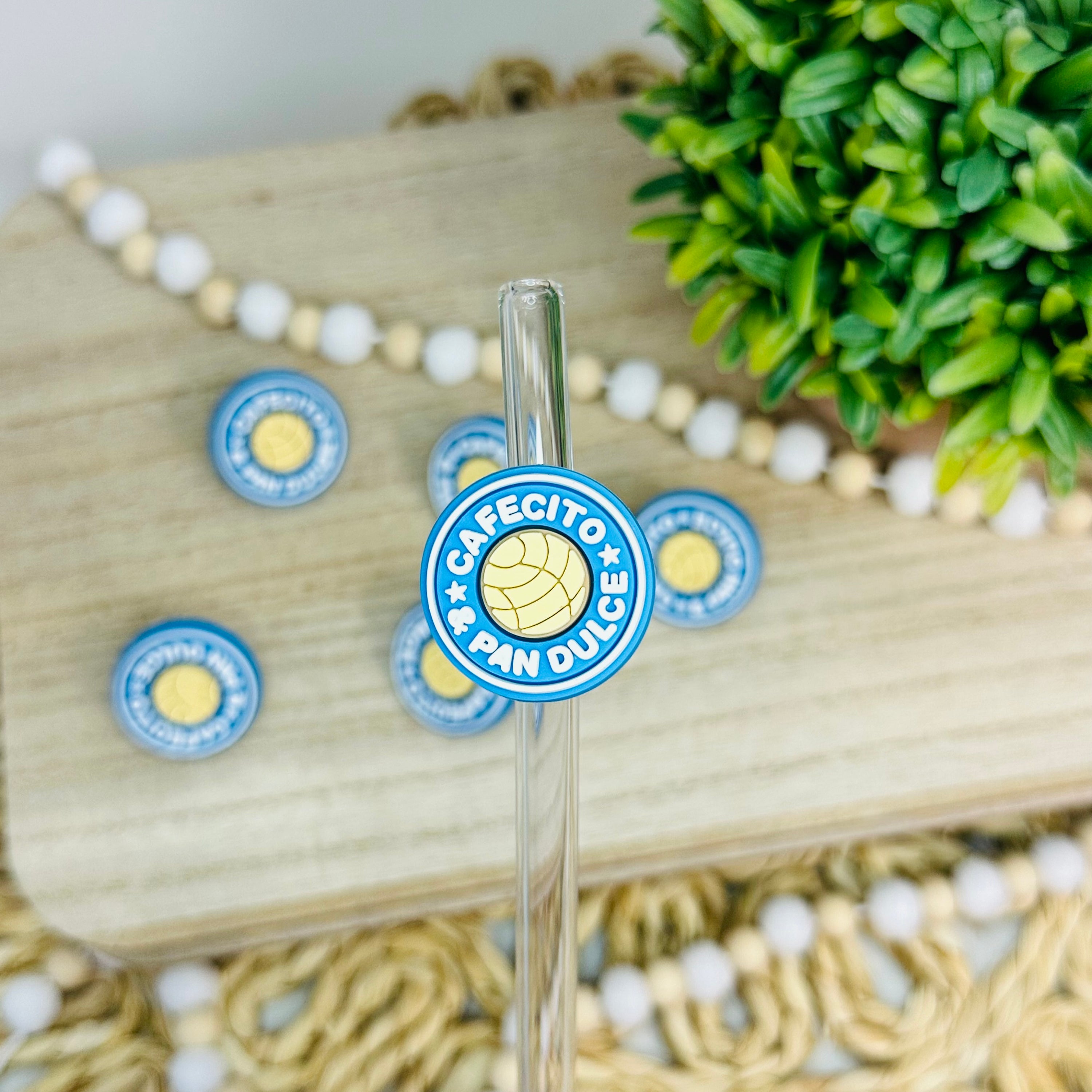 Cafecito y Pan Dulce | Straw Charms