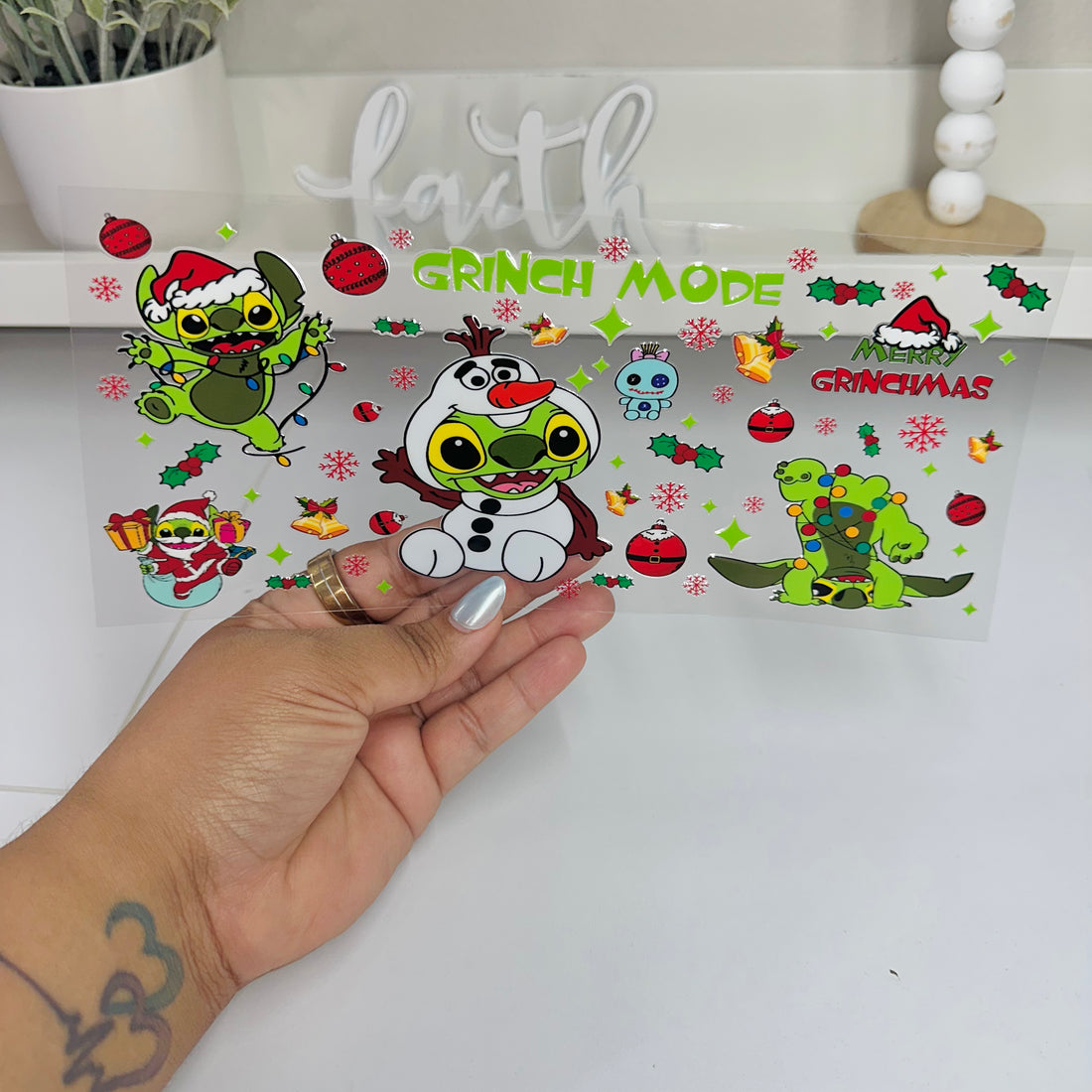 Christmas Alien Green | UV DTF