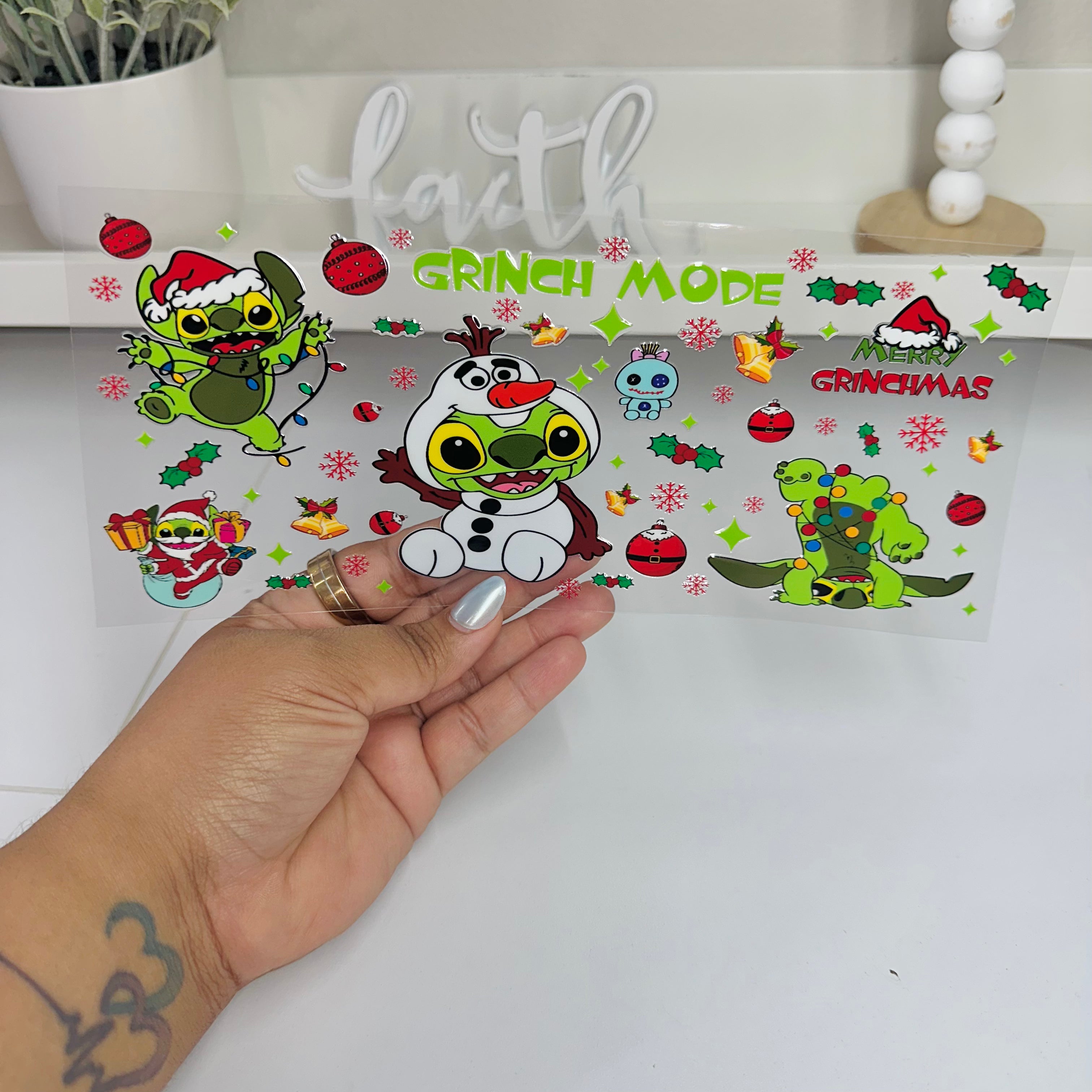 Christmas Alien Green | UV DTF