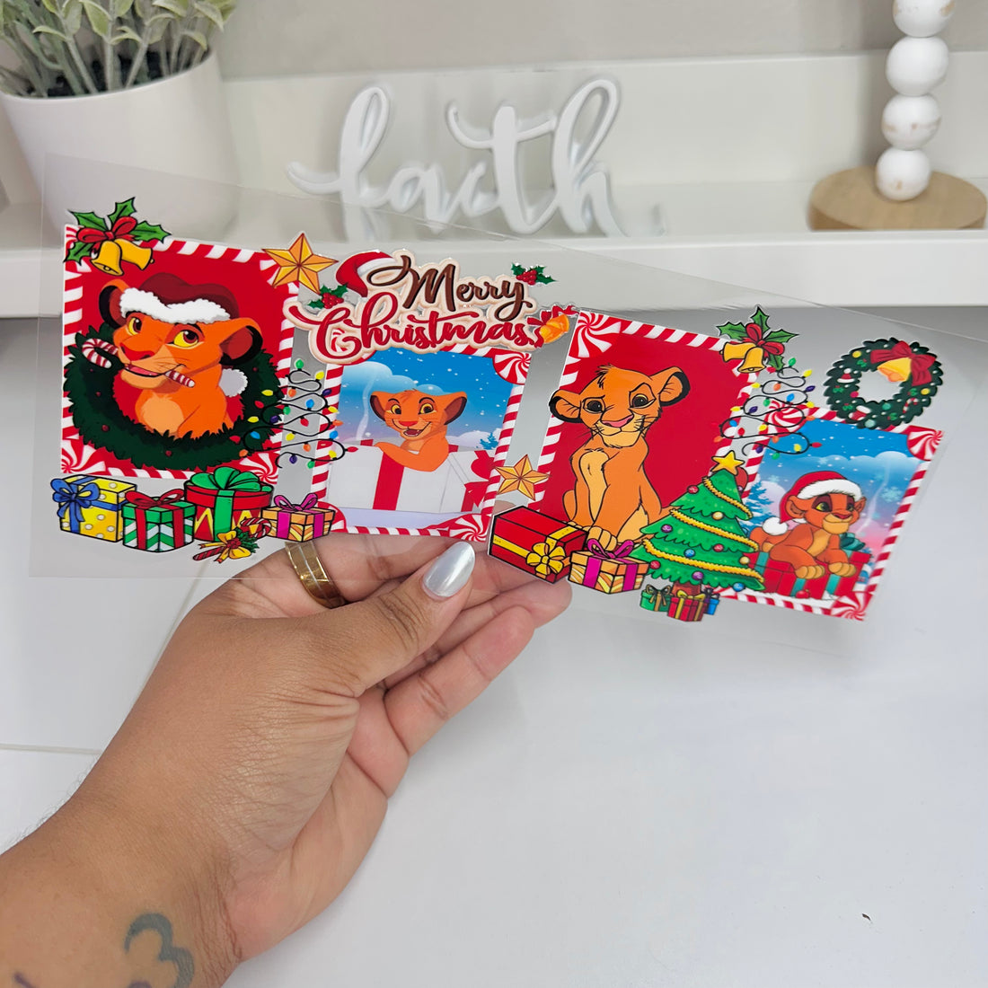 Merry Christmas Lion | UV DTF