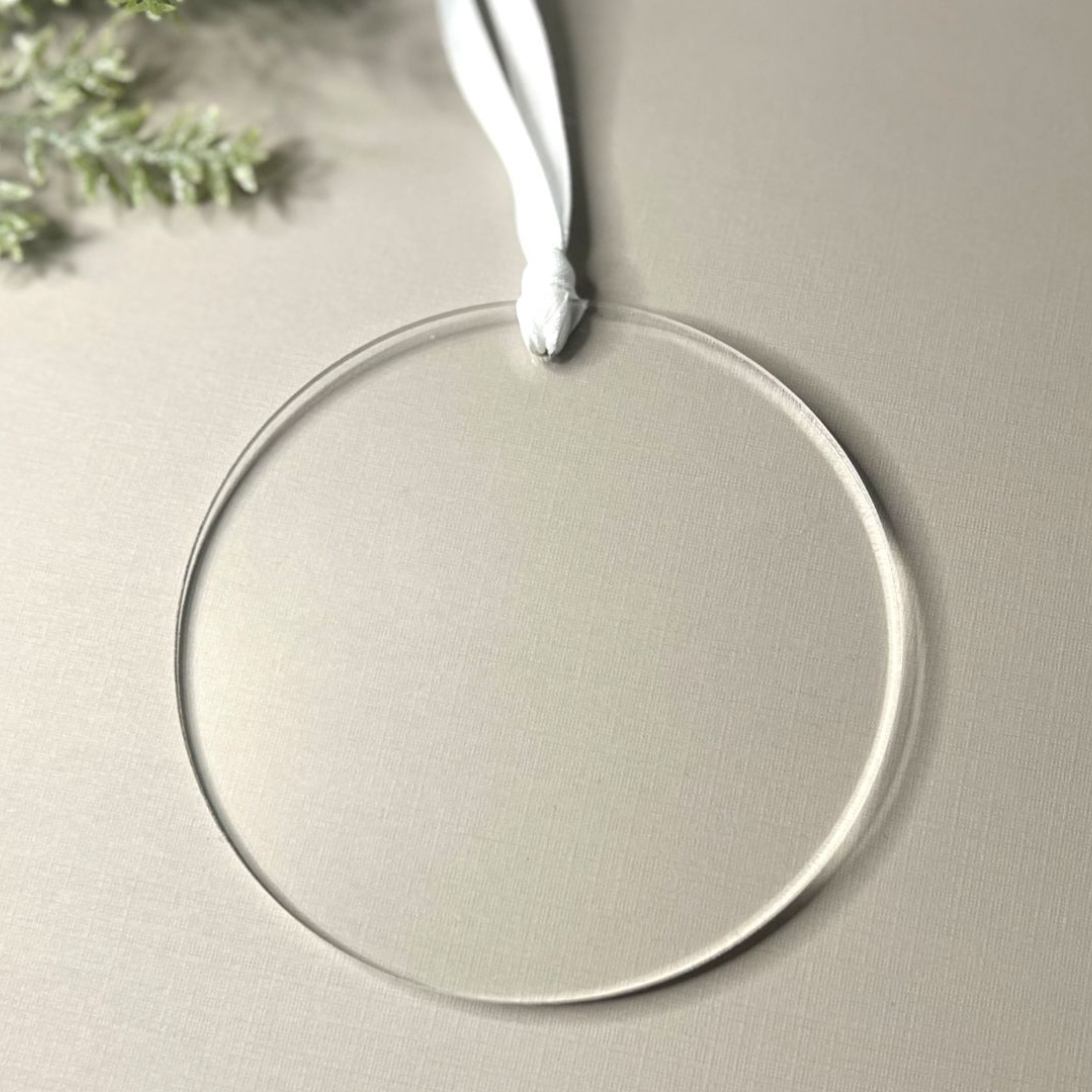 Clear Round Acrylic Ornament